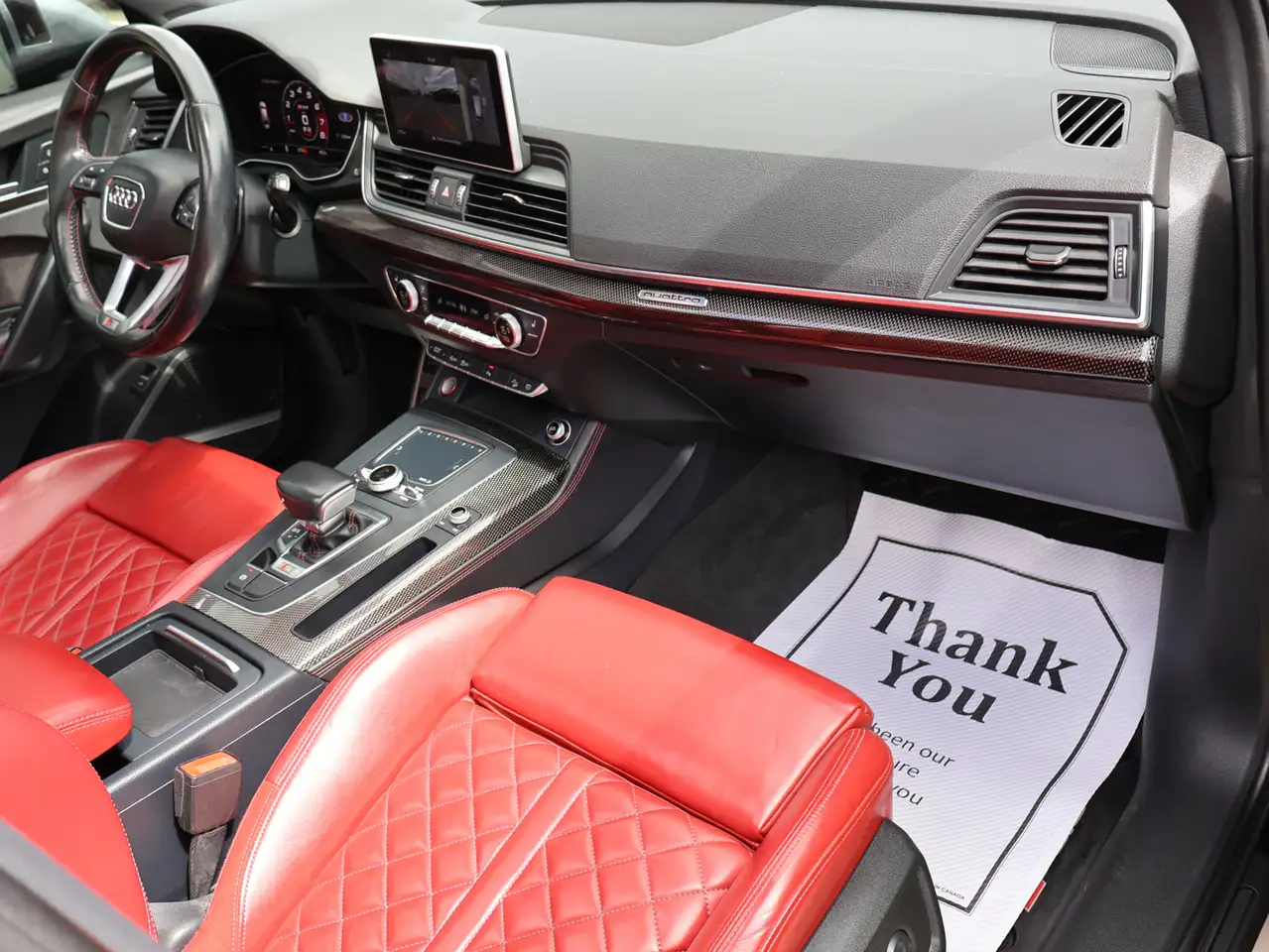 Audi SQ5 снимка Audi SQ5