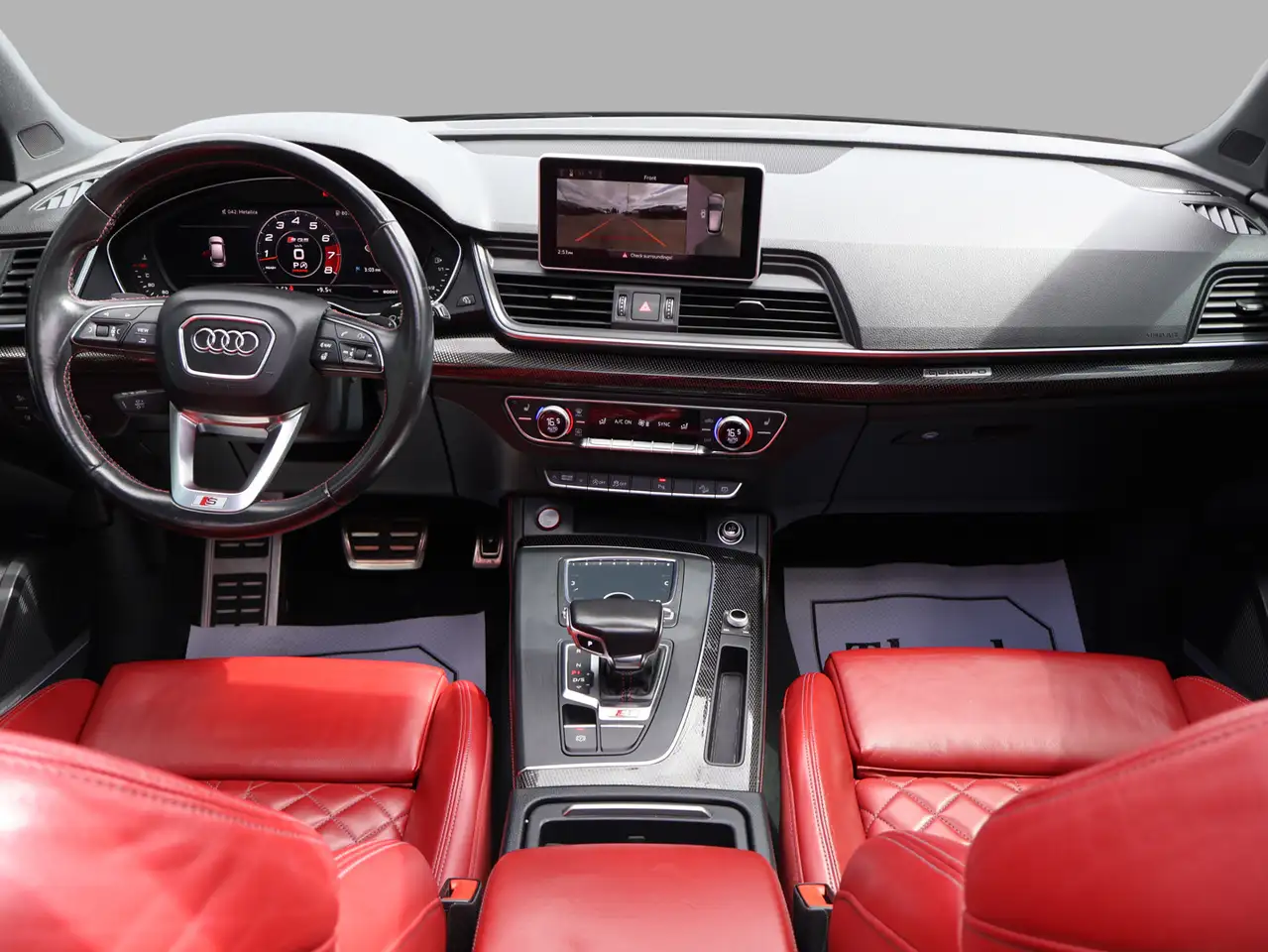 Audi SQ5 снимка Audi SQ5