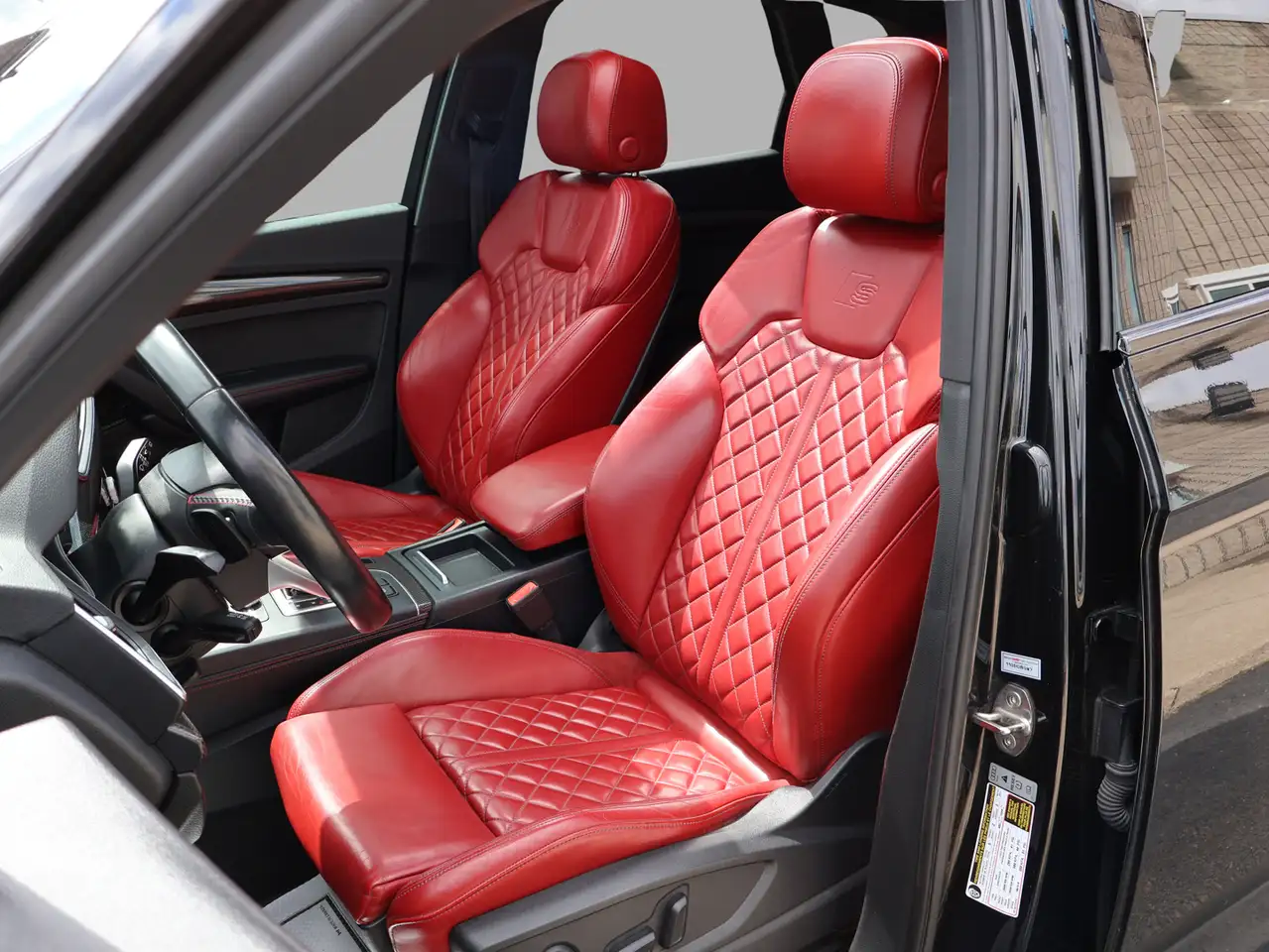 Audi SQ5 снимка Audi SQ5