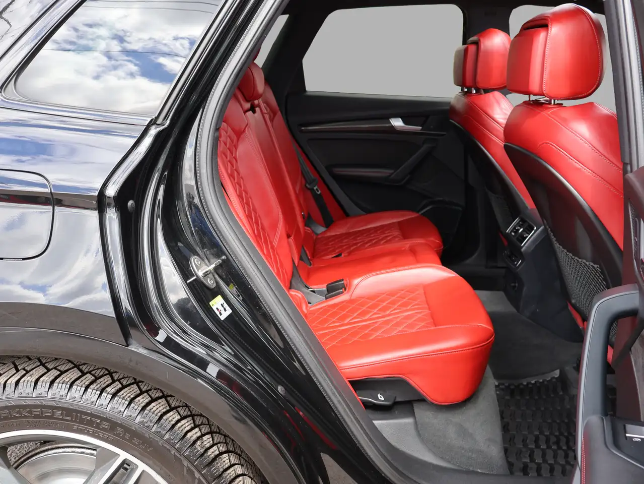 Audi SQ5 снимка Audi SQ5