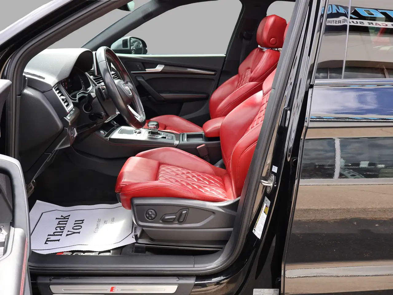 Audi SQ5 снимка Audi SQ5