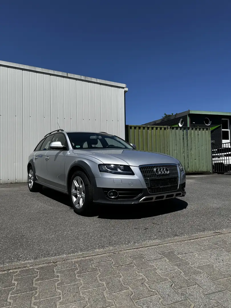 Audi A4 allroad quattro 2.0 TDI DPF Vieles neu, Scheckheftgepflegt Argent - 1