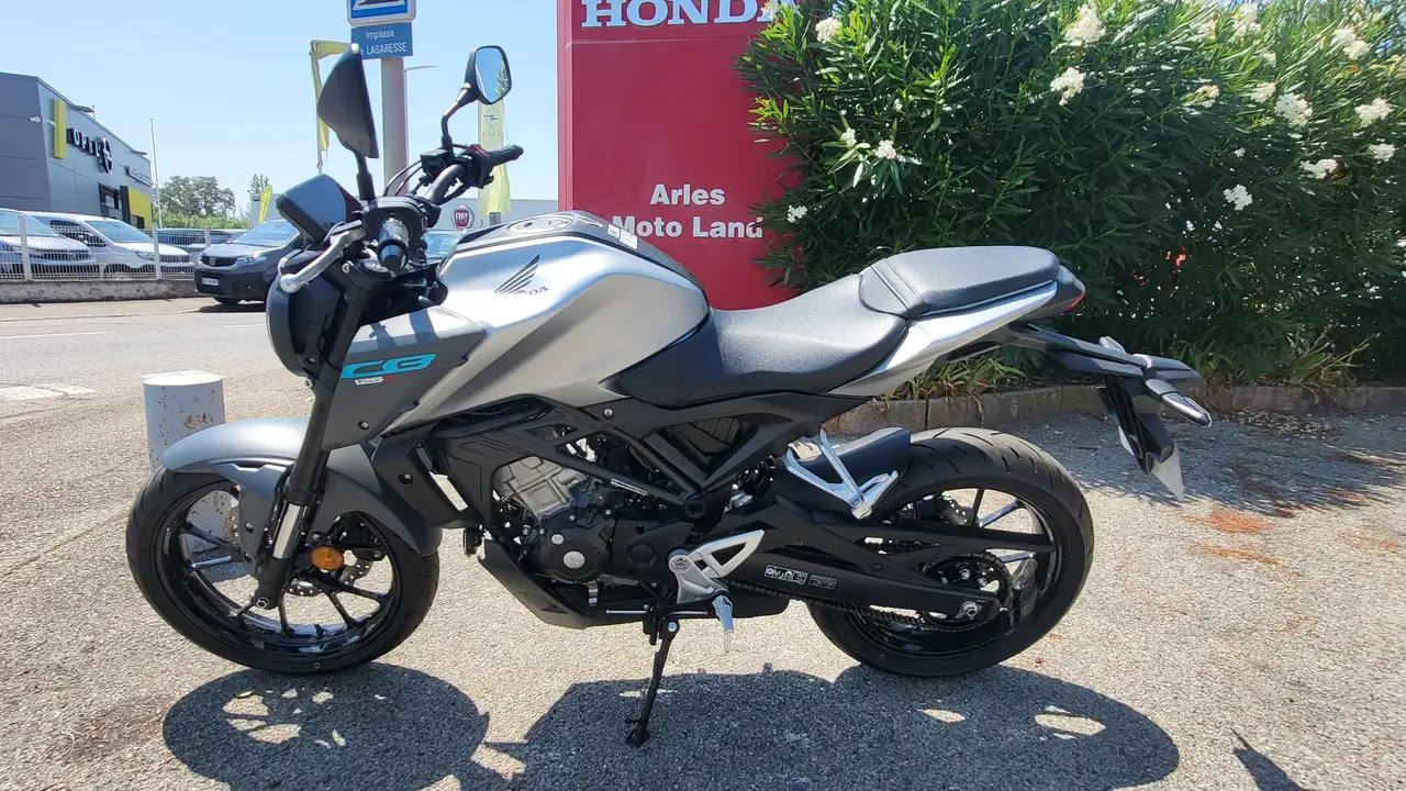 Honda CB 125