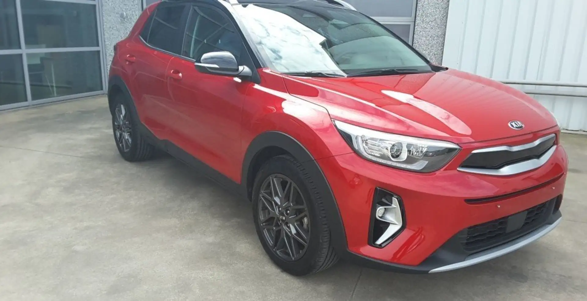 Kia Stonic 1.0 T MHEV Black Edition ISG DCT Rouge - 2