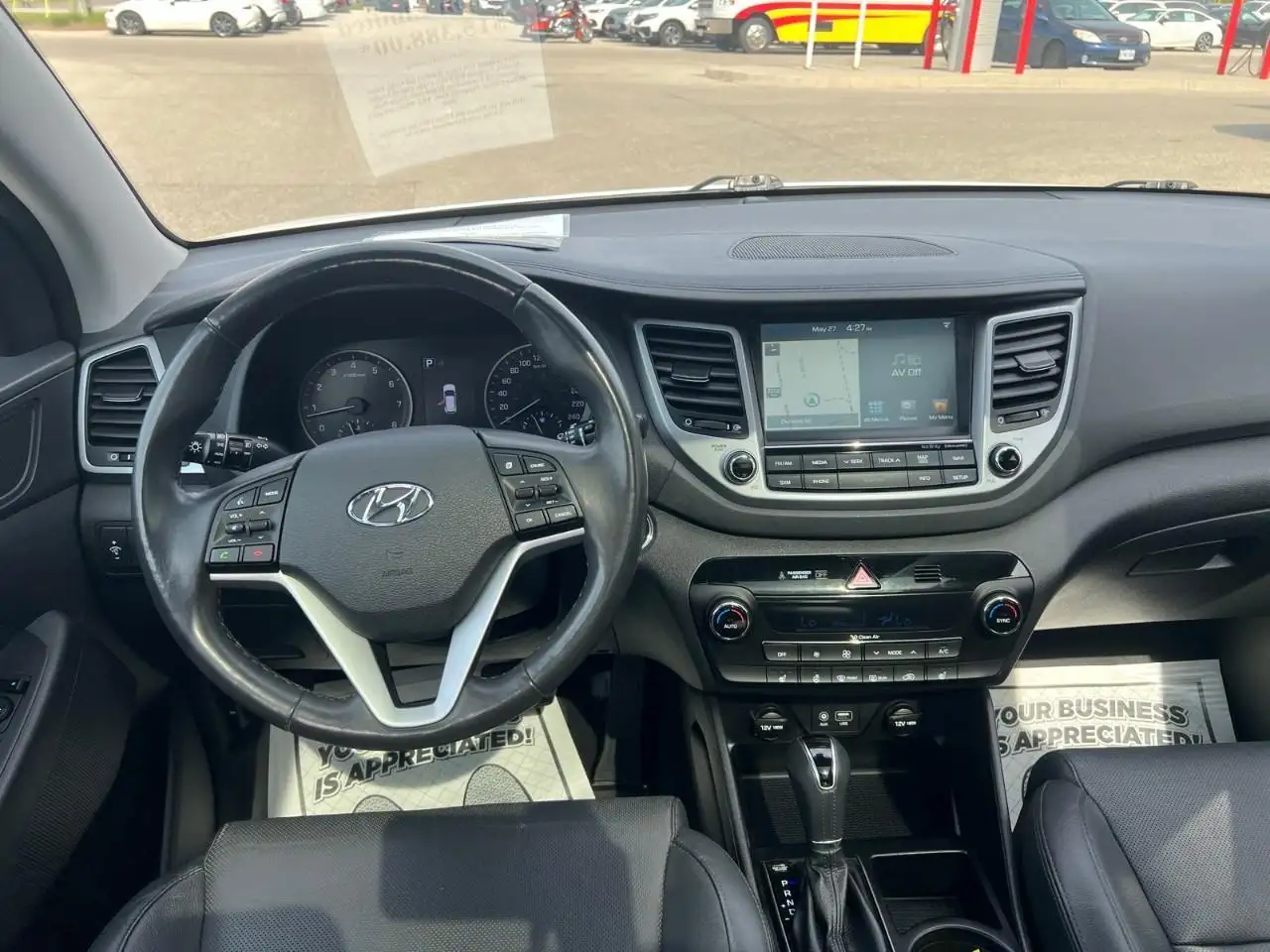 Hyundai TUCSON снимка Hyundai TUCSON