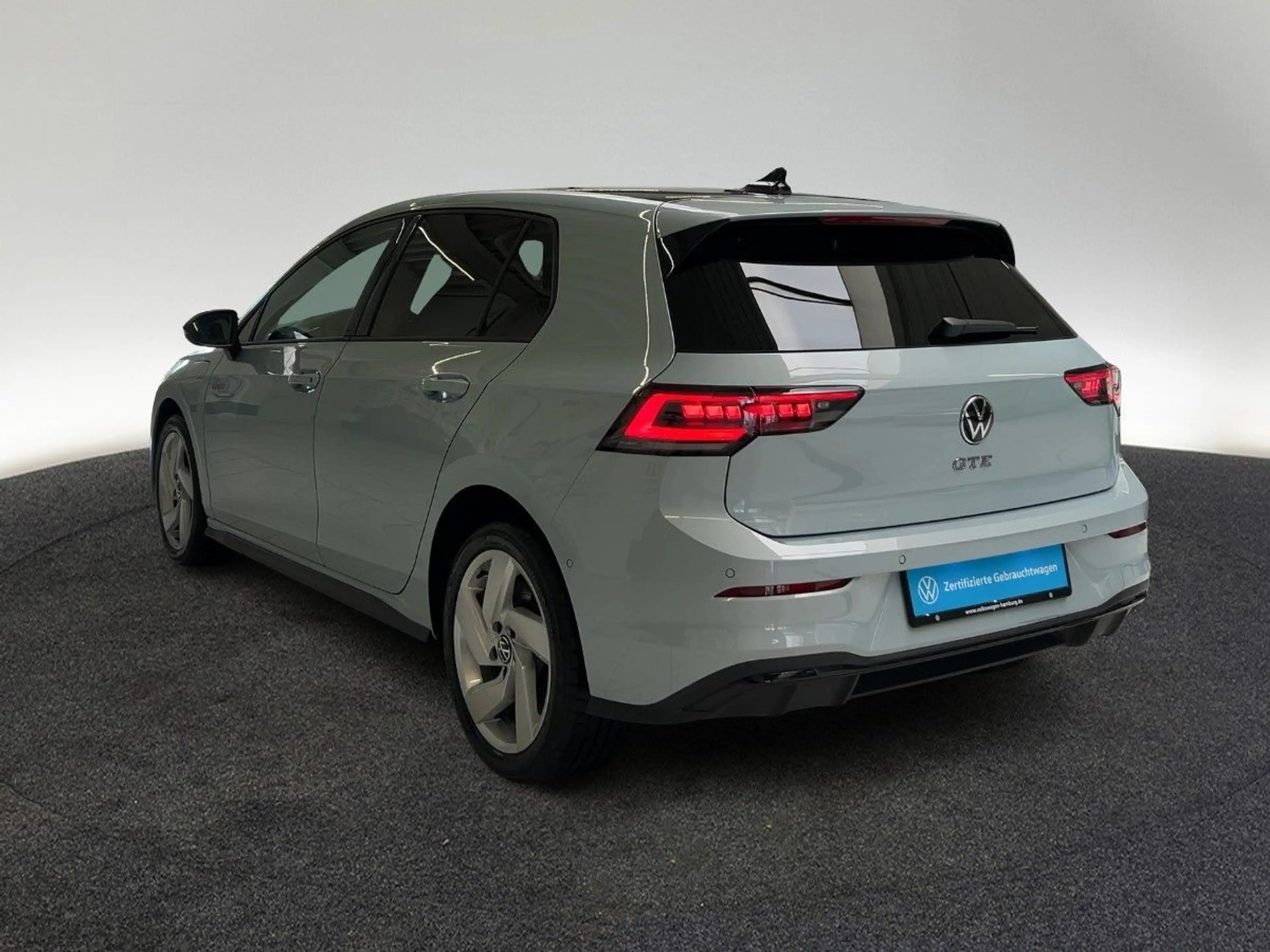 Volkswagen Golf GTE VIII 1.5 eHybrid GTE DSG Rear View IQ Light — photo 3