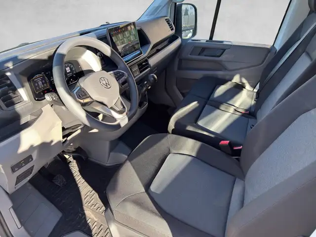 Volkswagen Crafter view 6