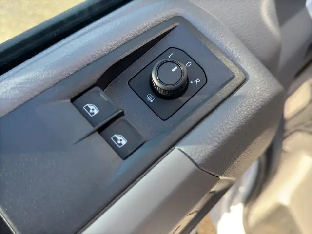 Volkswagen Crafter view 9