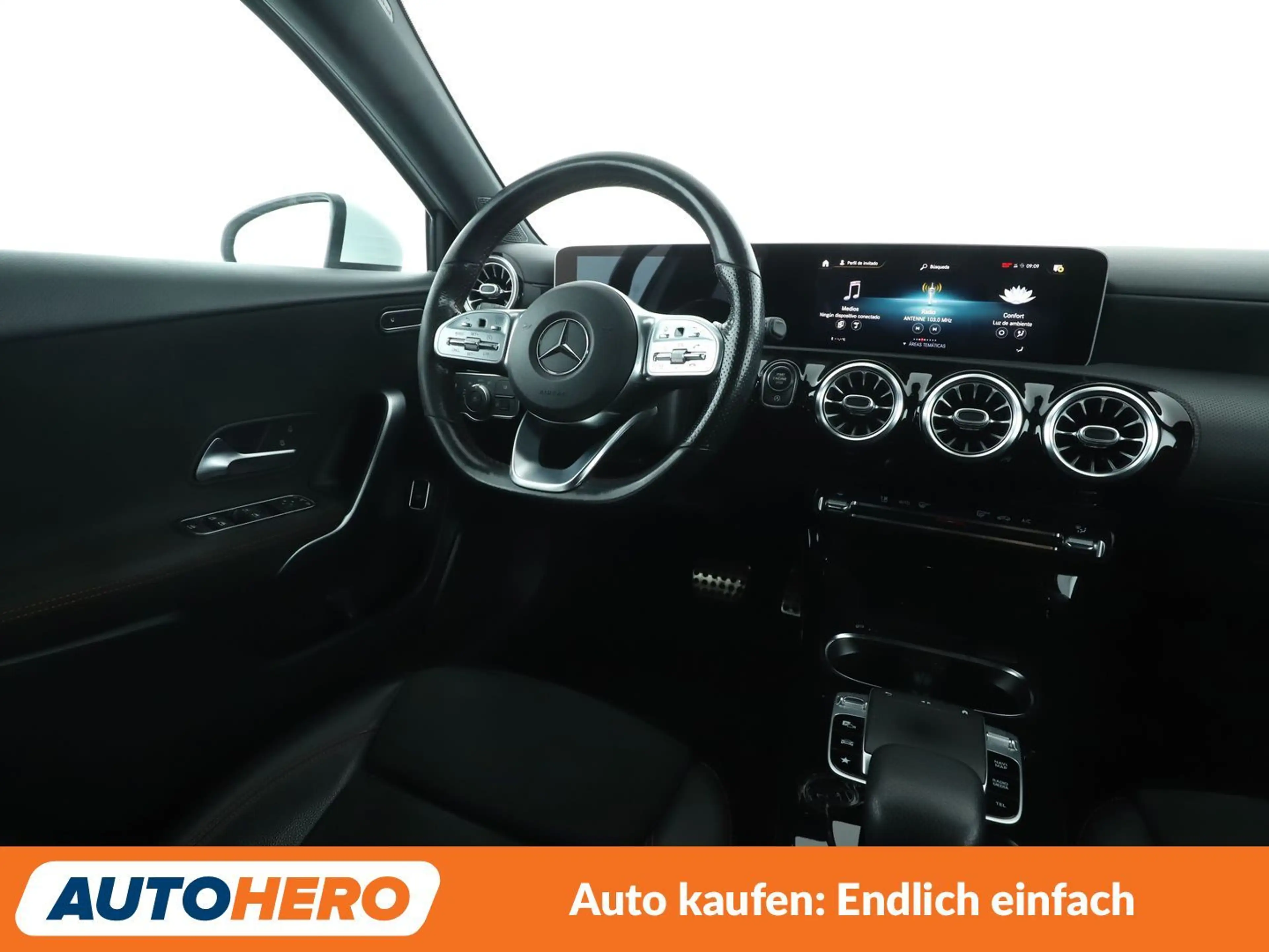 Mercedes-Benz A 200 A 200 AMG Line Aut.*TEMPO*PDC* — photo 13