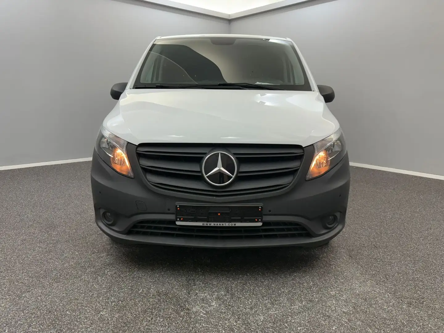 Mercedes-Benz Vito 110d Lang Kastenwagen U-FREI*1HAND*MEGAVOLL Weiß - 2