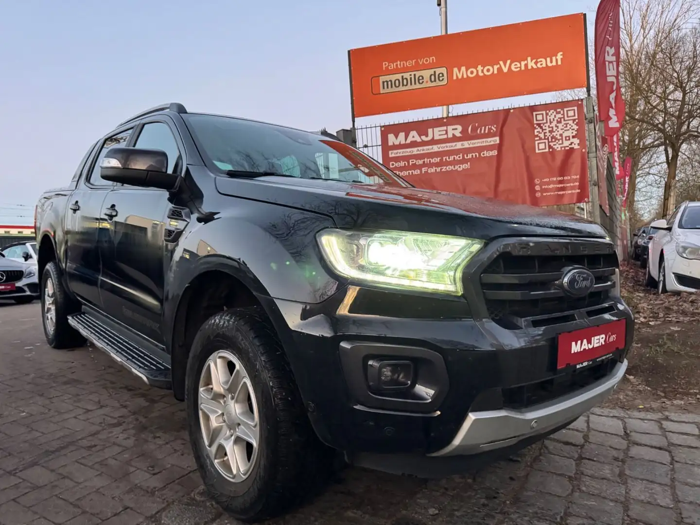 Ford Ranger Wildtrak Doppelkabine 4x4*LEDER*ACC*SHZ Noir - 1