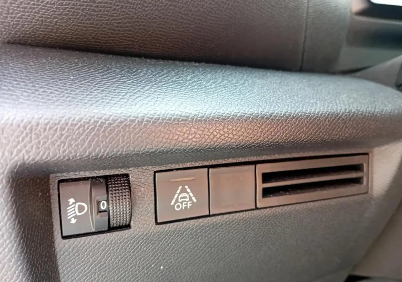 Citroen C4 Berline — photo 12
