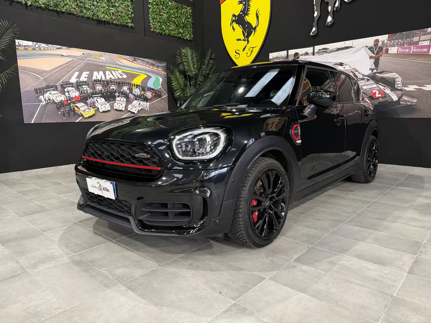 MINI John Cooper Works Countryman 2.0 JCW Total Black Nero - 1