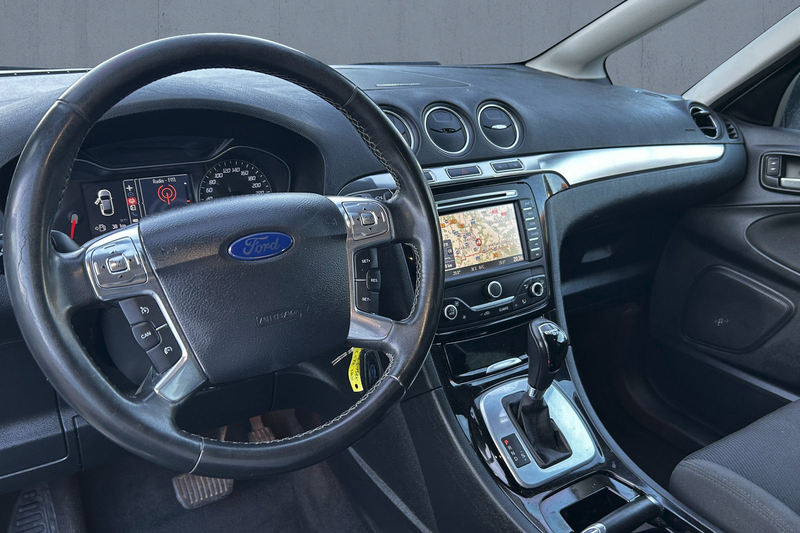Ford S-Max 2.0 Ecoboost Aut. Titanium/ NAVI / 7 SITZE — photo 14