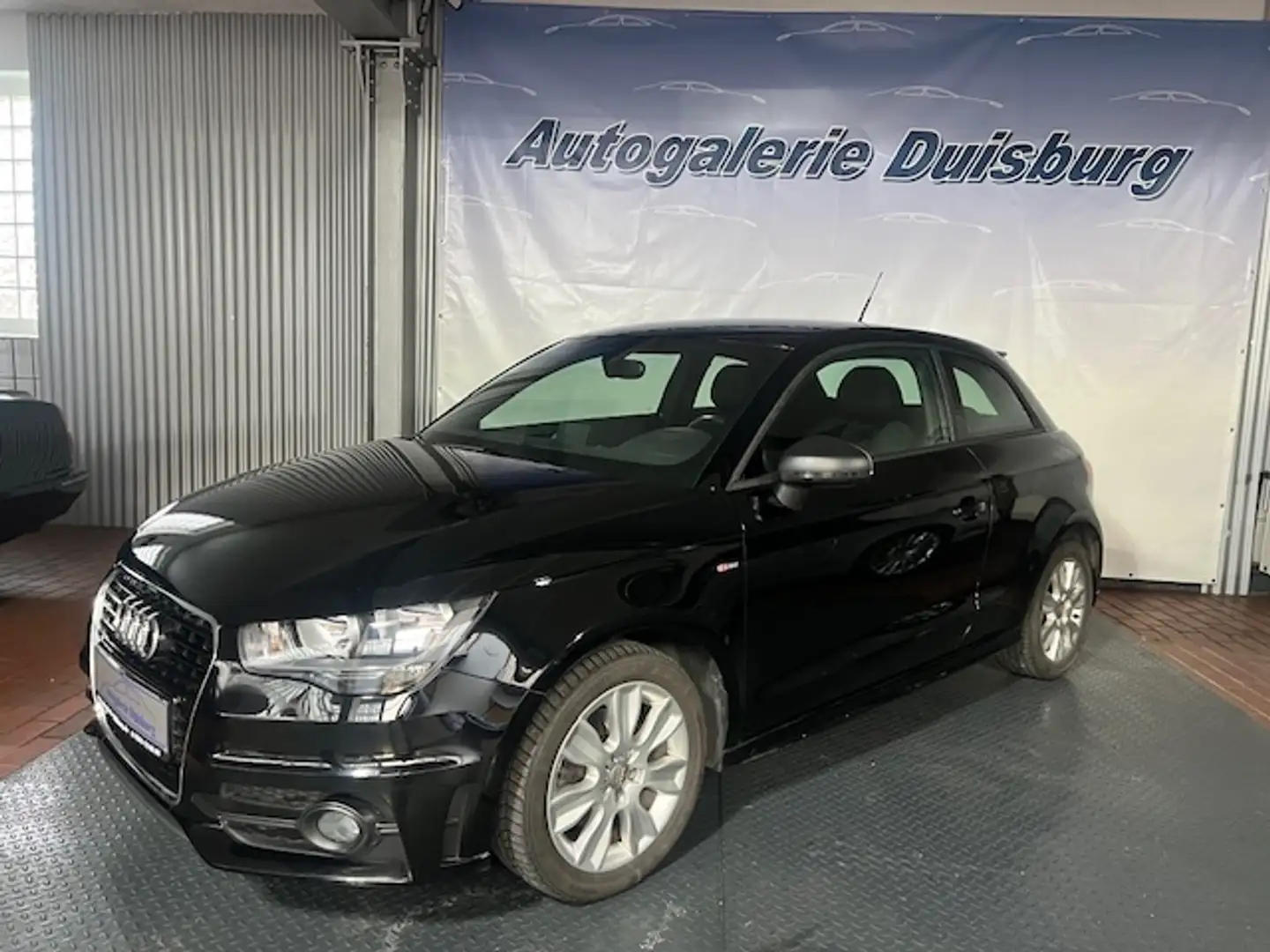 Audi A1 S-Line 1.Hd erst 42tkm Sounds. Klima Regensensor A Schwarz - 2