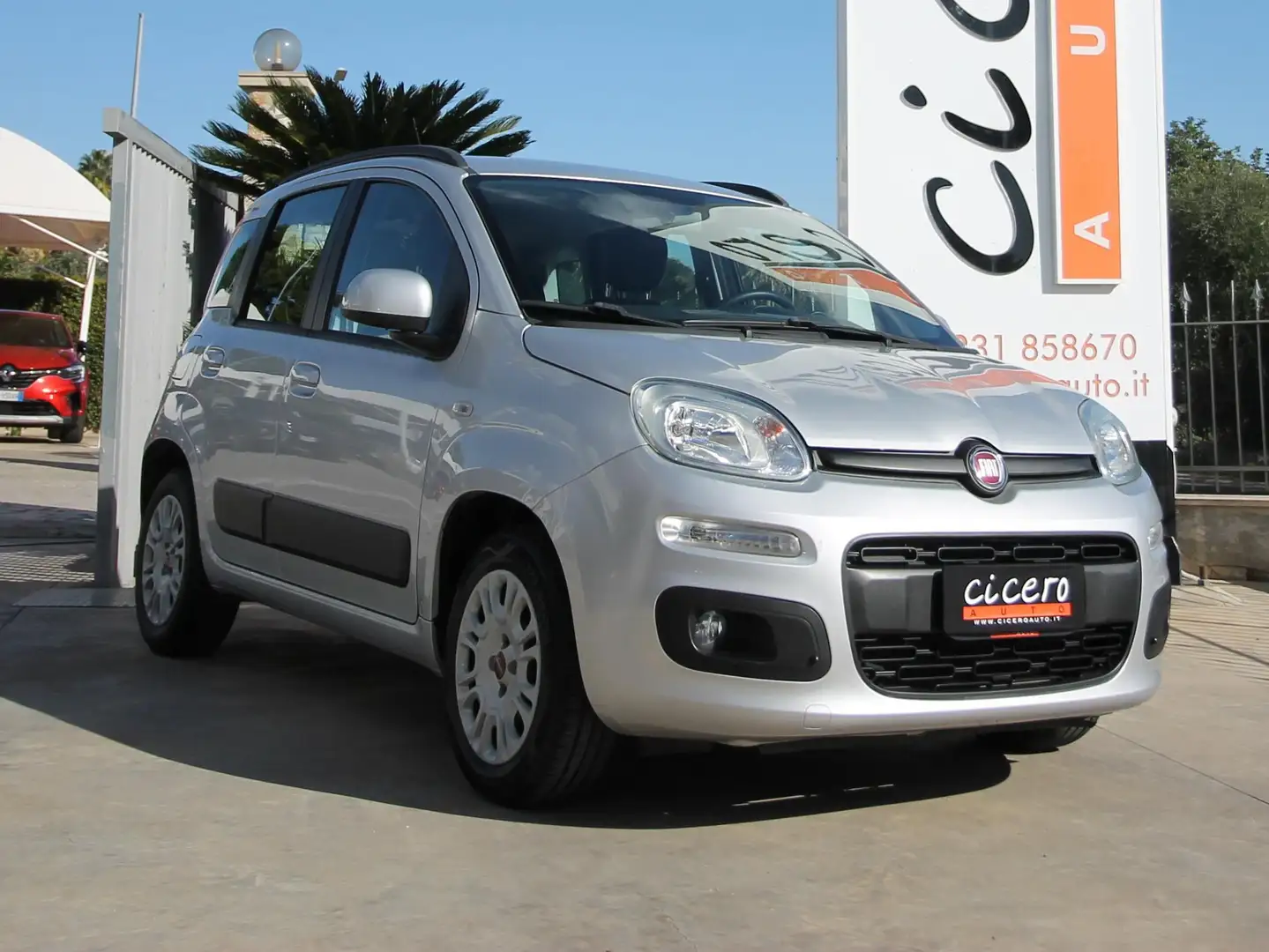 Fiat Panda 1.2 Lounge 69cv | 43.000 km | 2019 Argento - 1