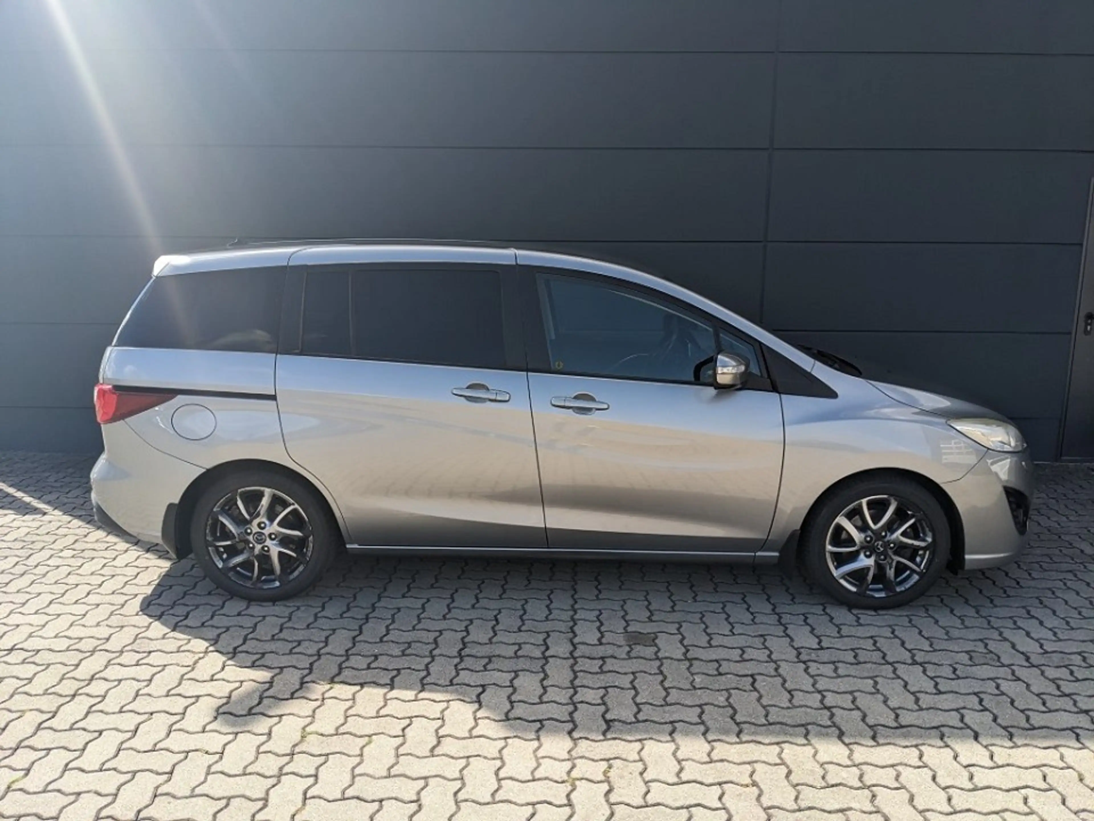 Mazda 5 2.0l Center-Line Navi Xenon Kamera PDC — photo 5