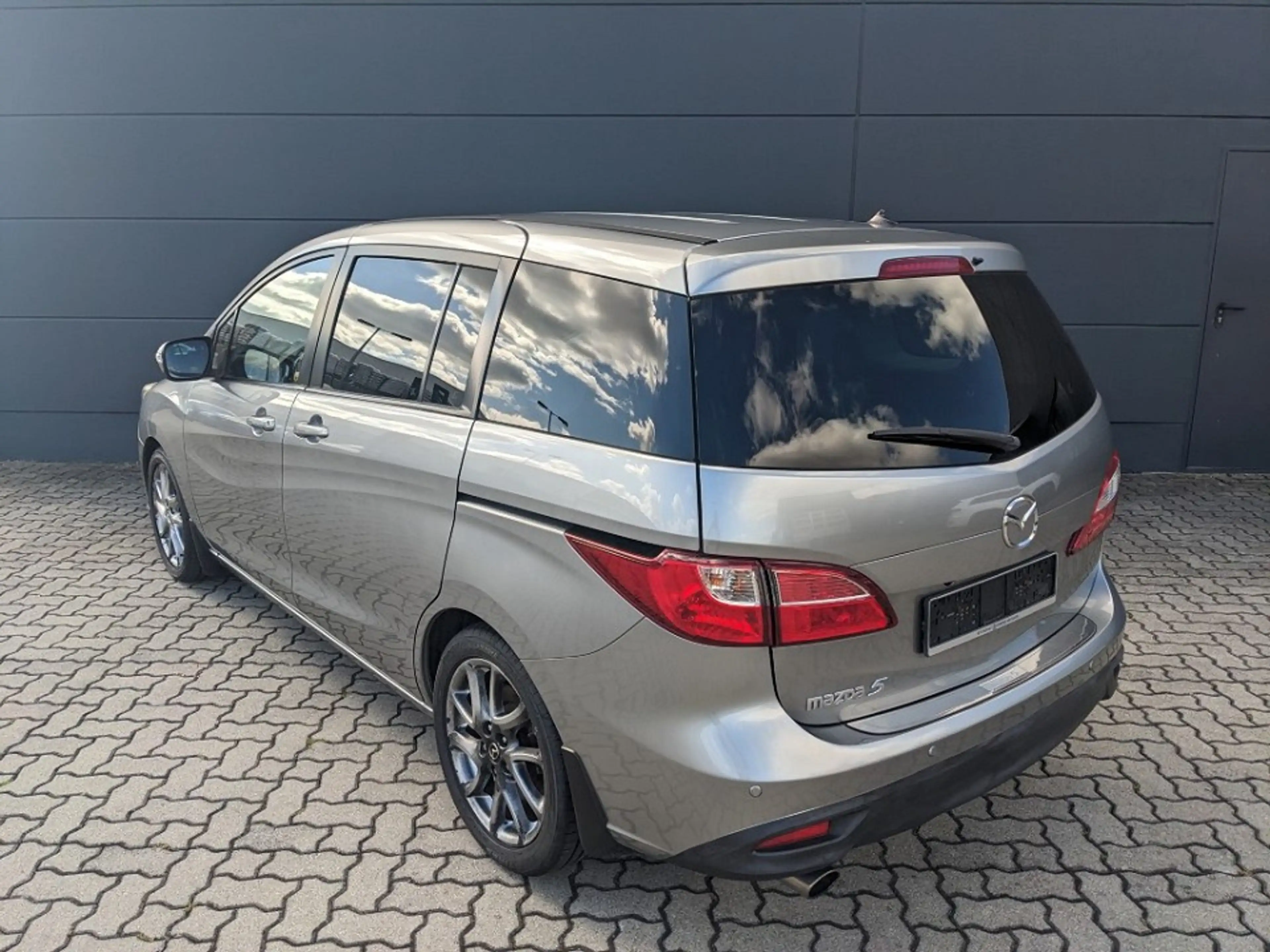 Mazda 5 2.0l Center-Line Navi Xenon Kamera PDC — photo 3