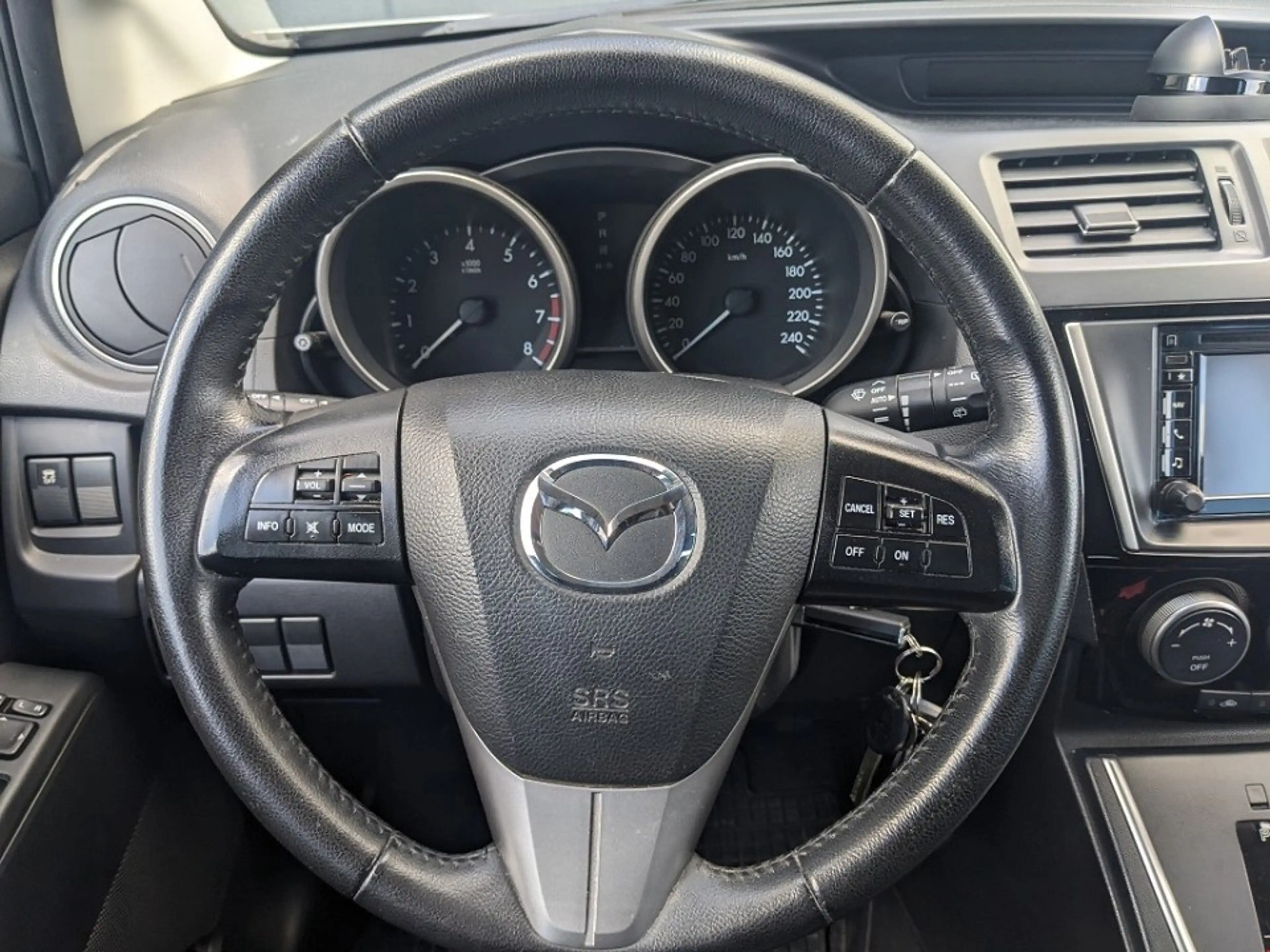 Mazda 5 2.0l Center-Line Navi Xenon Kamera PDC — photo 11