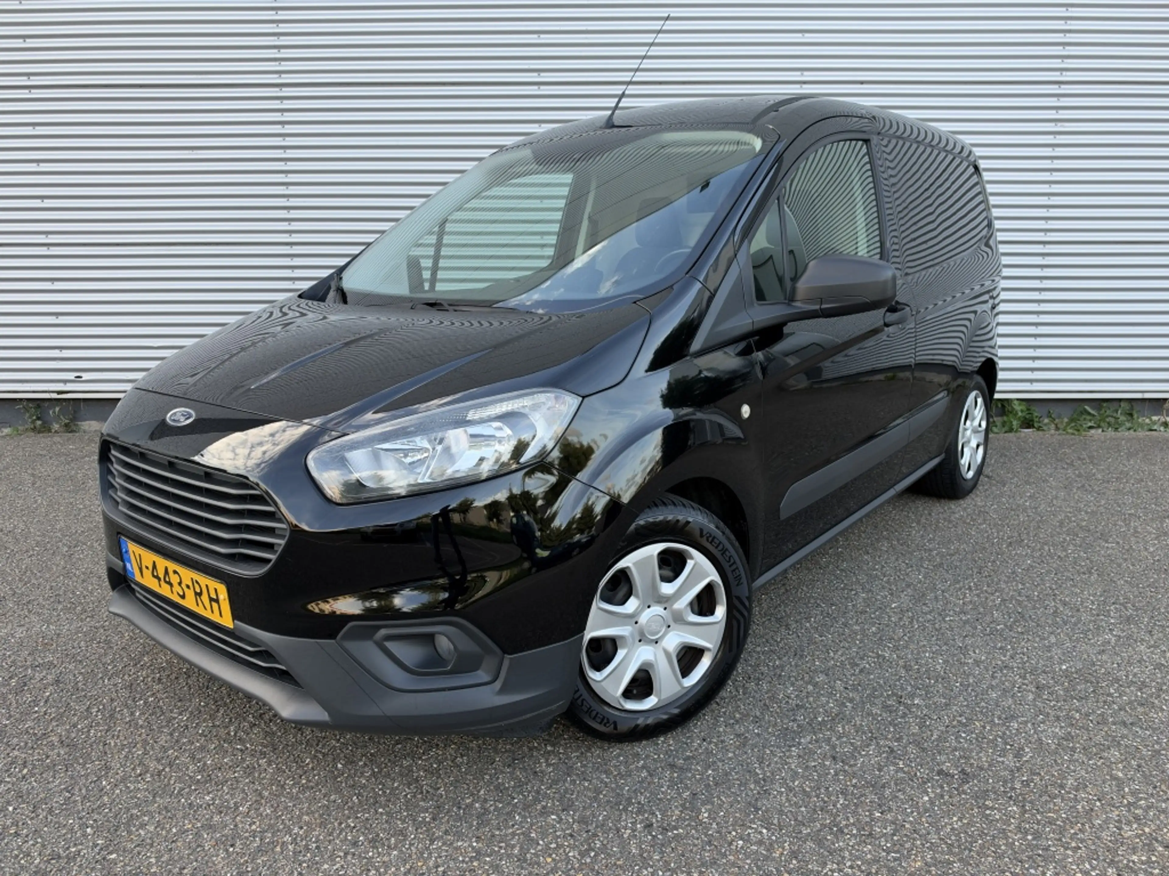 Ford Transit Courier 1.0 Trend 6-Bak NAP Airco 1e Eign. Carplay Achteru