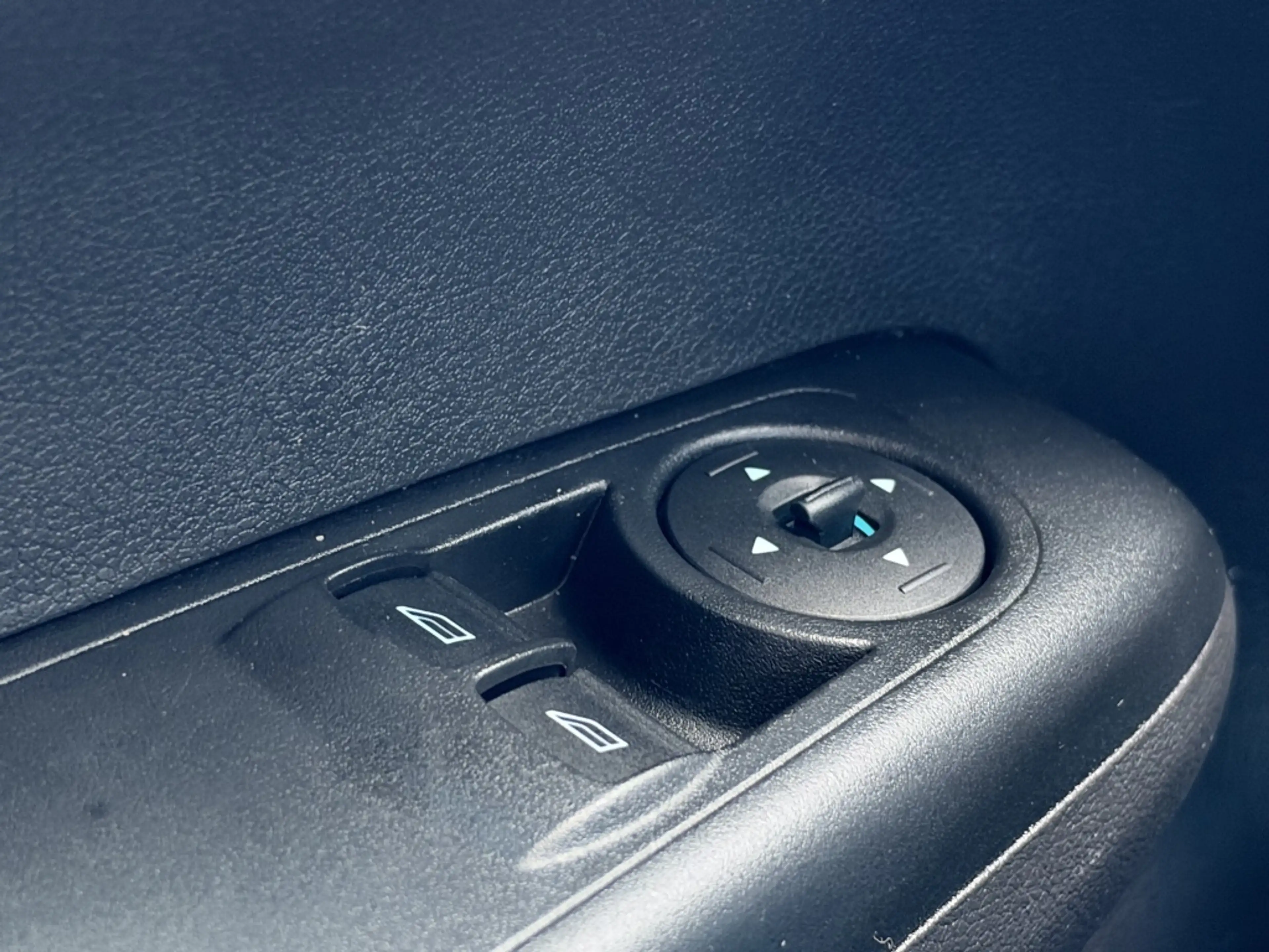Ford Transit Courier 1.0 Trend 6-Bak NAP Airco 1e Eign. Carplay Achteru — photo 26