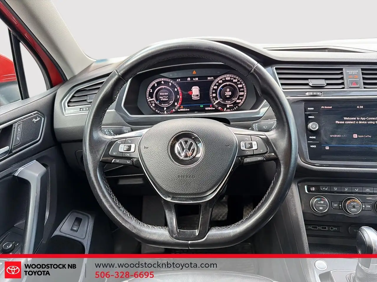 Volkswagen Tiguan снимка Volkswagen Tiguan