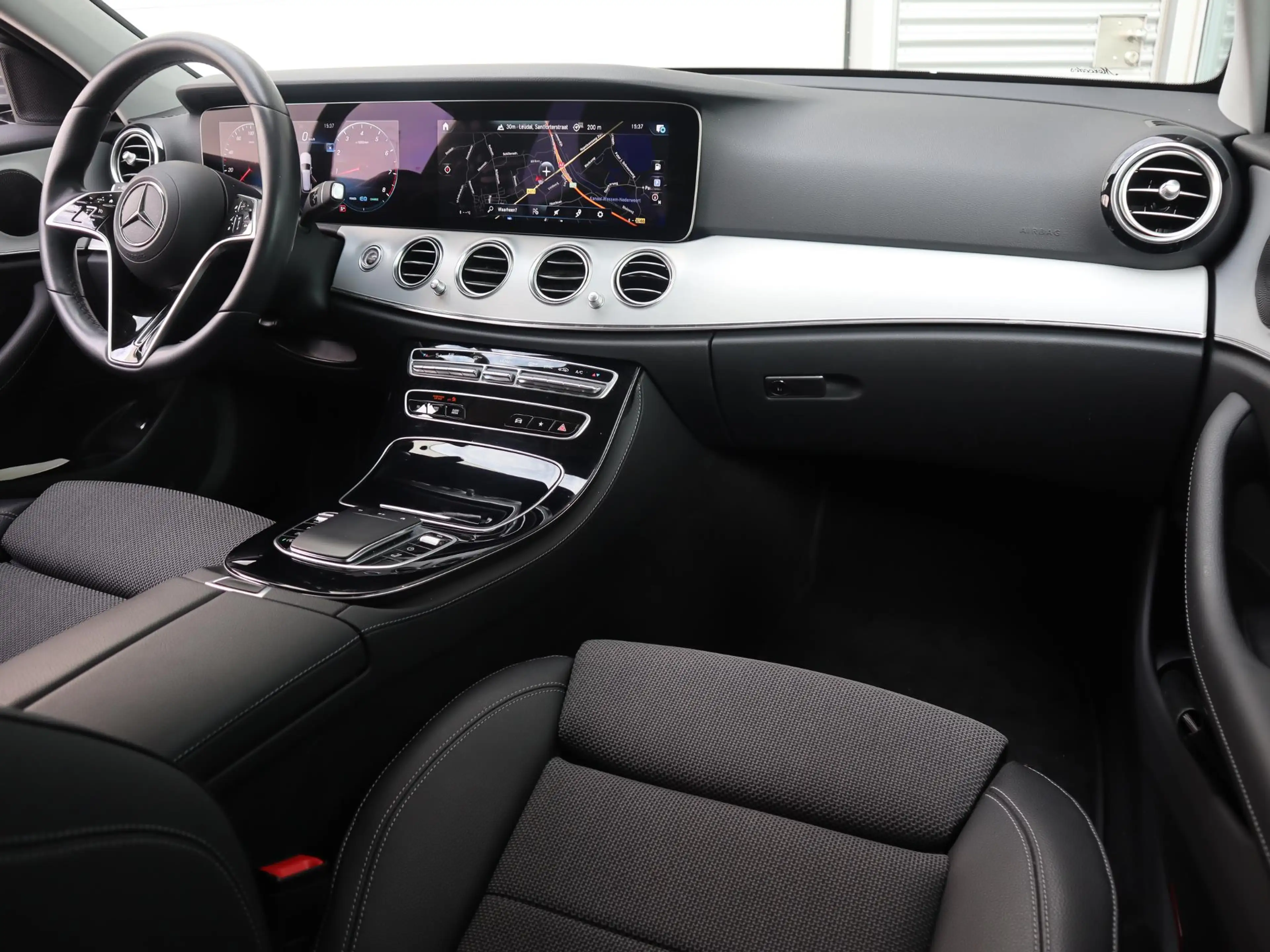 Mercedes-Benz E 200 Estate Business Solution — photo 3