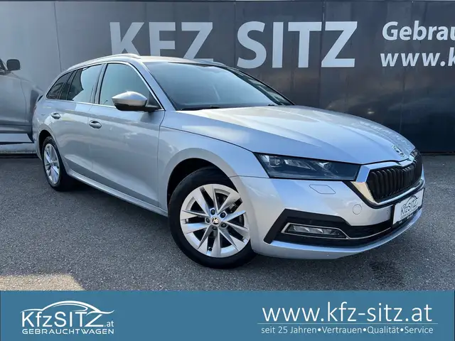Skoda Octavia Combi 2,0 TDI Style DSG | NP: €44.300
