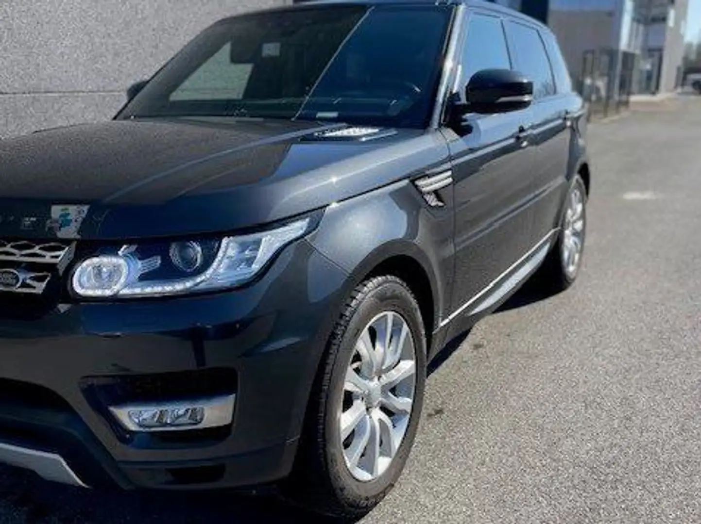 Land Rover Range Rover Sport Range Rover Sport TDV6 HSE Gris - 1