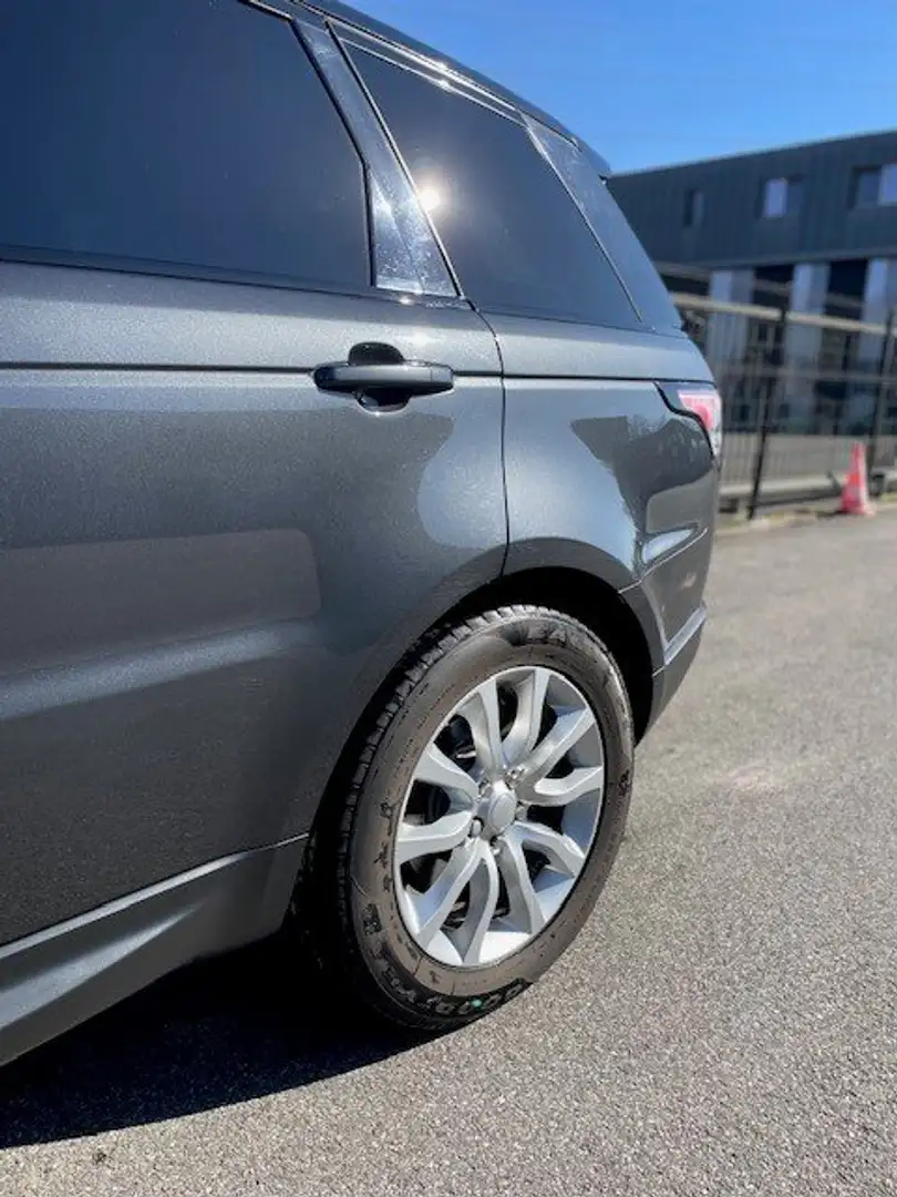 Land Rover Range Rover Sport Range Rover Sport TDV6 HSE Gris - 2