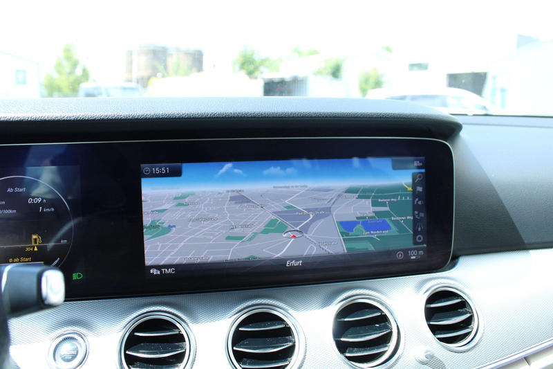 Mercedes-Benz E 350 d Limousine,LED,Head-Up,Distronic,Airmatic — photo 11
