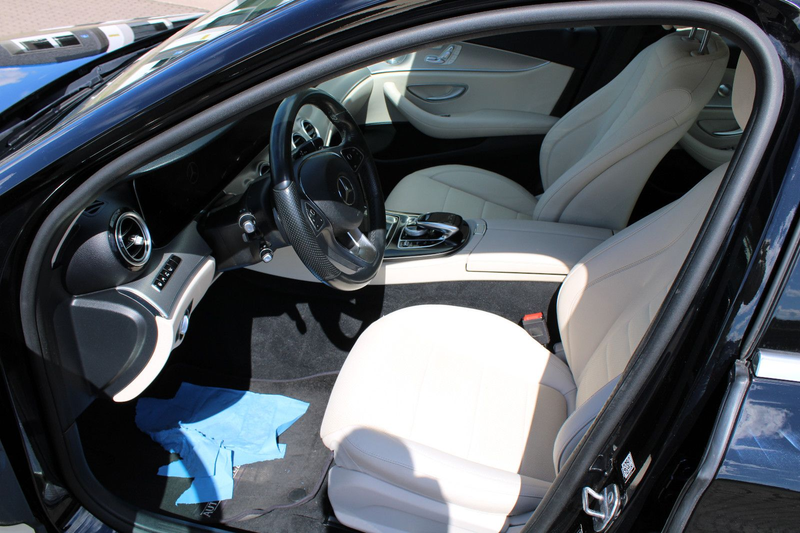 Mercedes-Benz E 350 d Limousine,LED,Head-Up,Distronic,Airmatic — photo 17