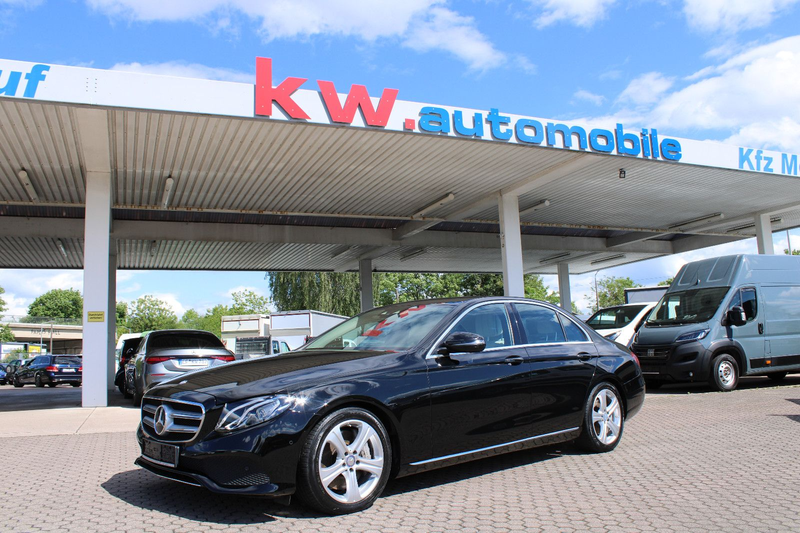Mercedes-Benz E 350 d Limousine,LED,Head-Up,Distronic,Airmatic