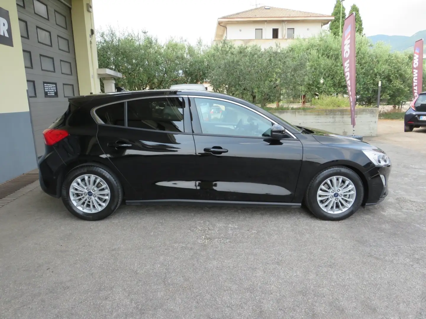Ford Focus 1.5 ecoblue Titanium 120cv auto. keyless/adas/navi Nero - 2