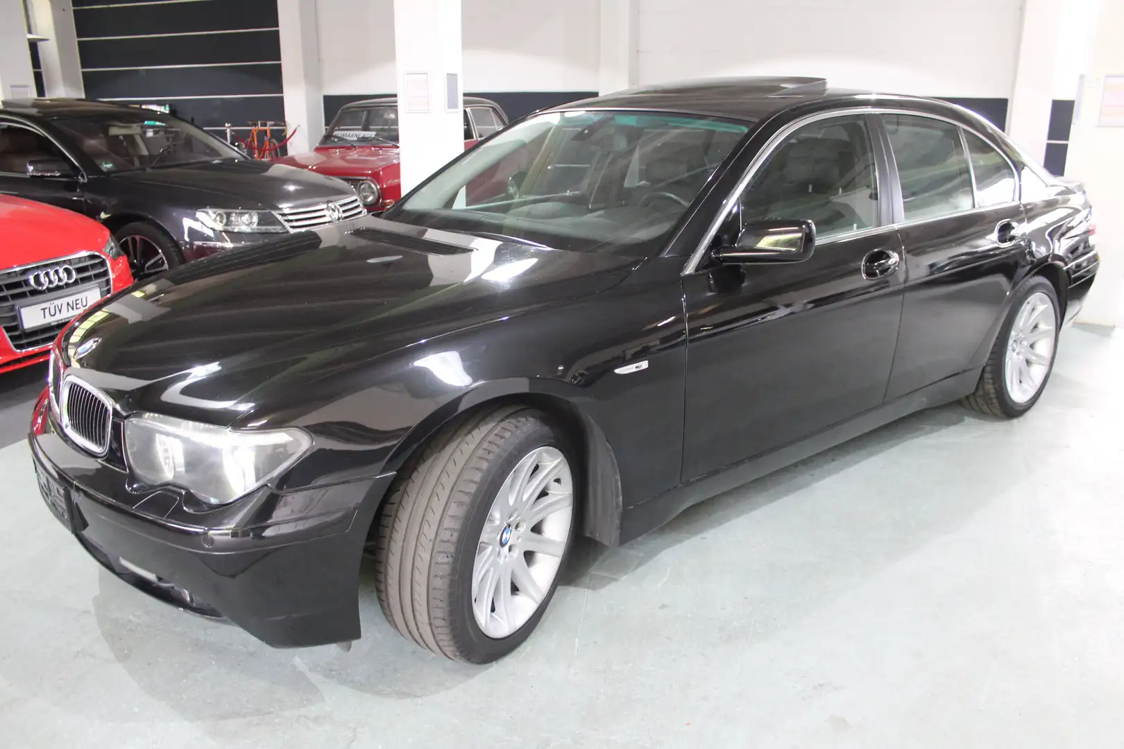 BMW 745 745i Mega Ausstattung 2.HD/Scheckheft/Service NEU Negro - 2