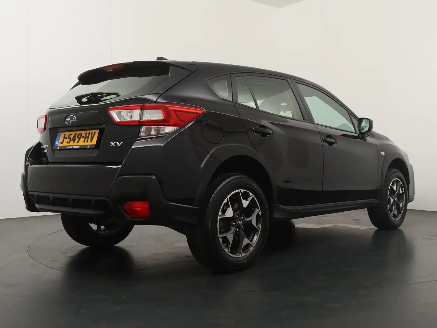 Subaru XV 1.6i Comfort | Apple Carplay/Android Auto | Adapti Zwart - 2