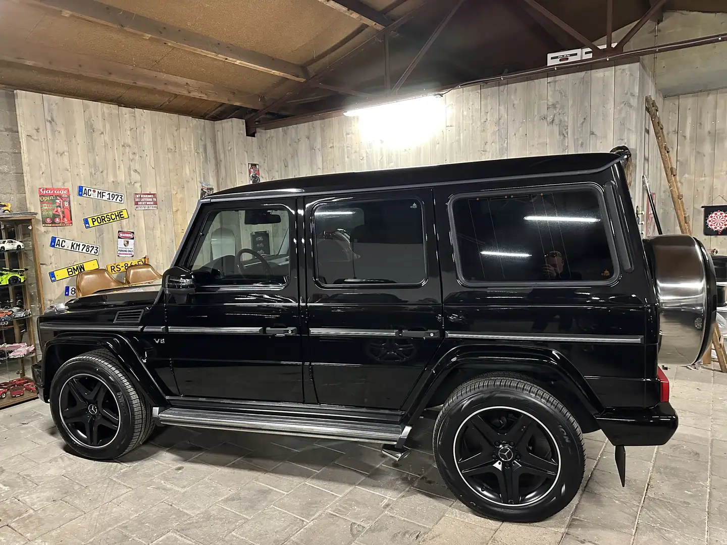 Mercedes-Benz G 500 Mercedes  G500L - Zwart - Zwart leer - AMG Pakket - 1