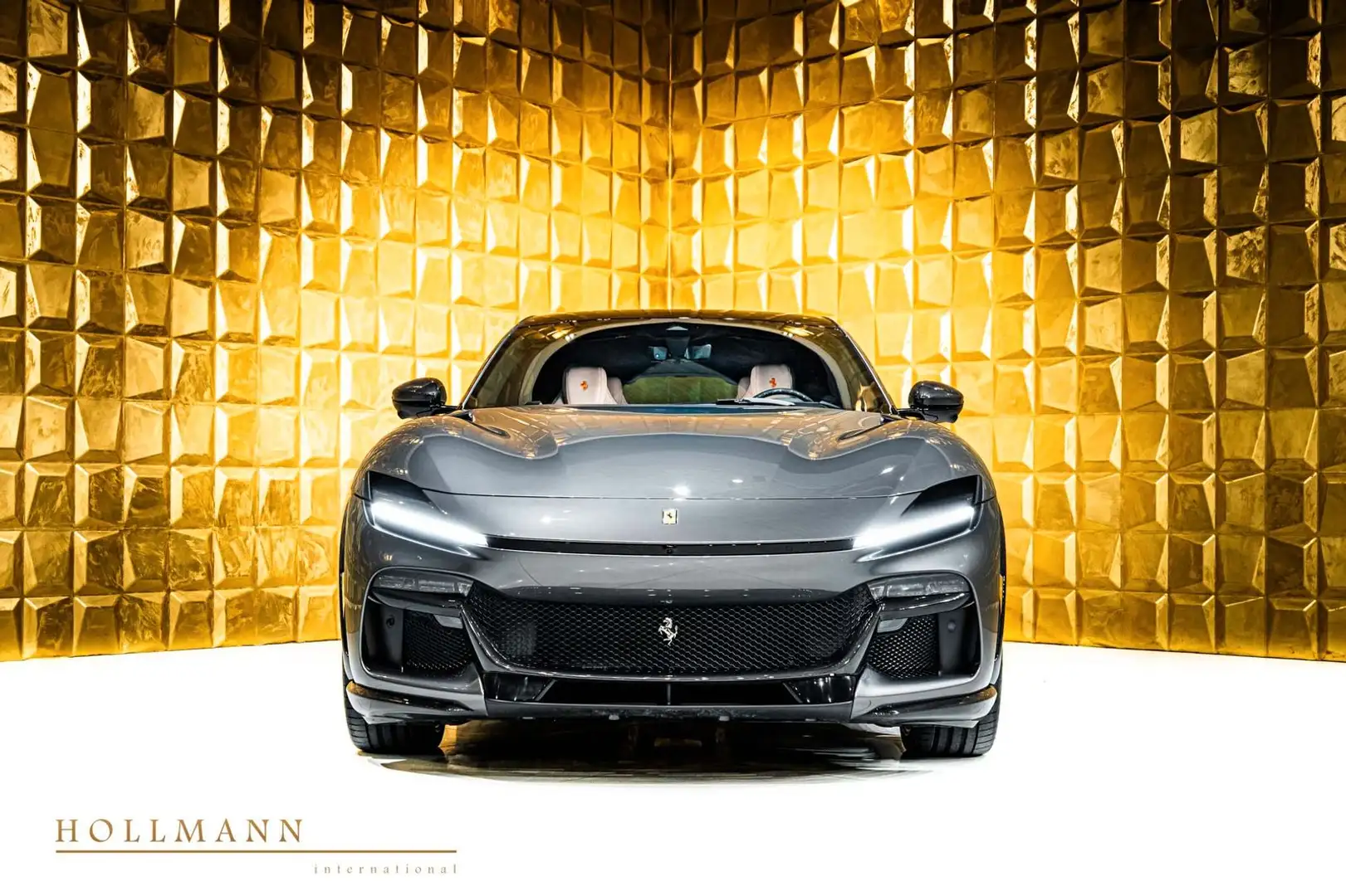 Ferrari Purosangue + CARBON + SURROUND VIEW + JBL + Grau - 2