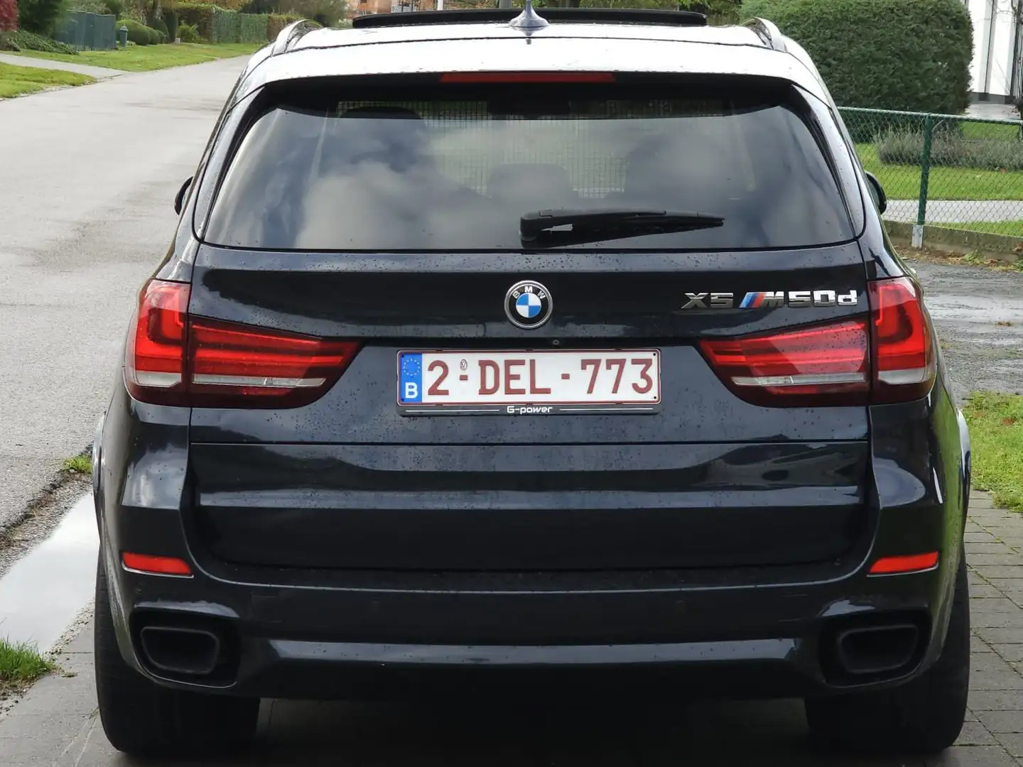 BMW X5 M M50d Sport-Aut. HeadUp/opendak/M 20inch /360 Cam Černá - 2