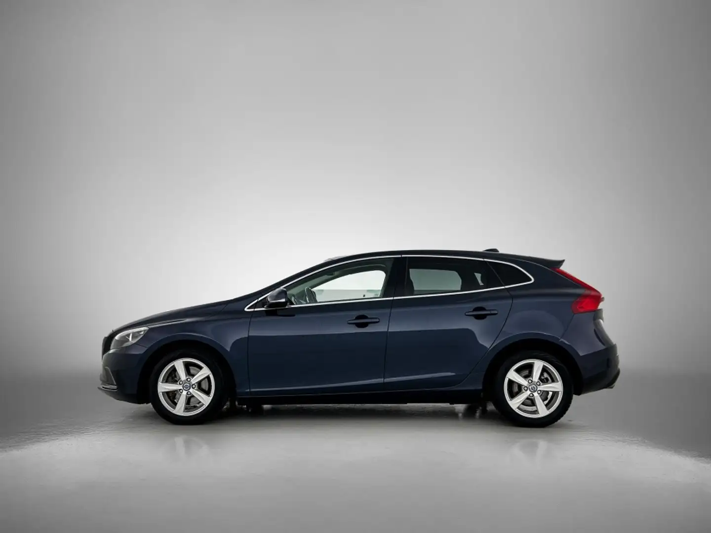 Volvo V40 1.6 T4 Summum | Climate Pack | Memory Seats | Lede Bleu - 2