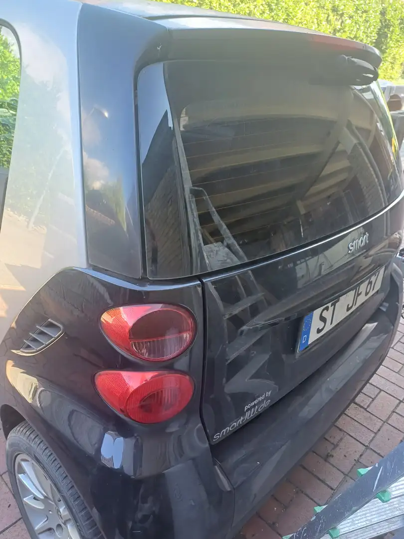 smart forTwo smart fortwo coupe coupe pulse Schwarz - 2