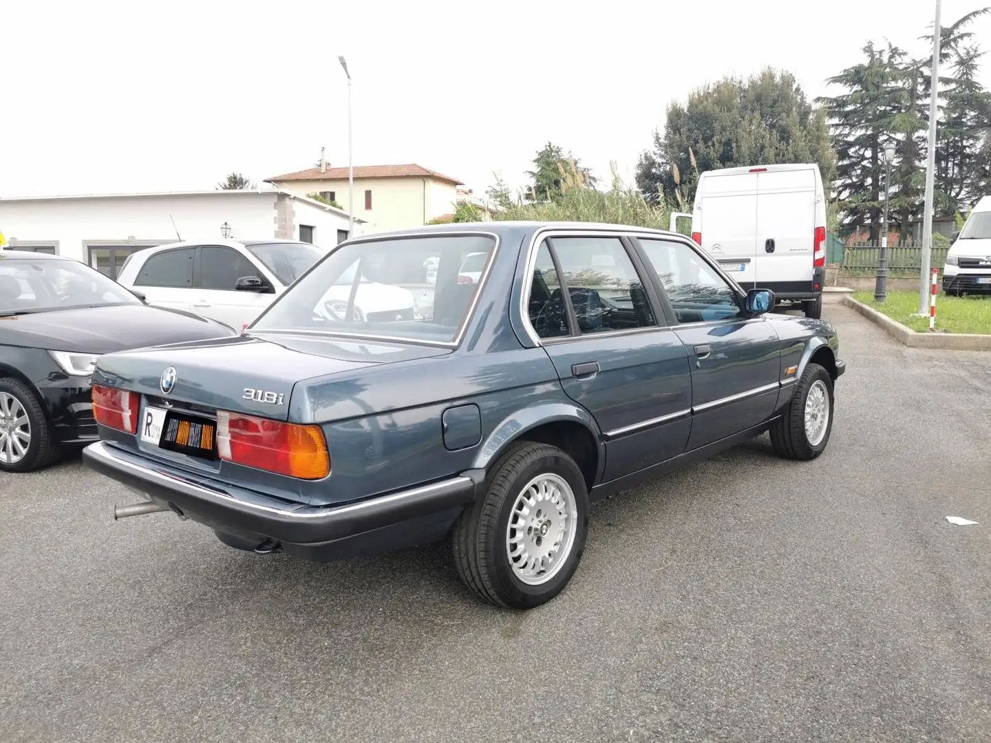 BMW 318 E30 - i - 105Cv * Gpl * - RATE AUTO MOTO SCOOTER Albastru - 2