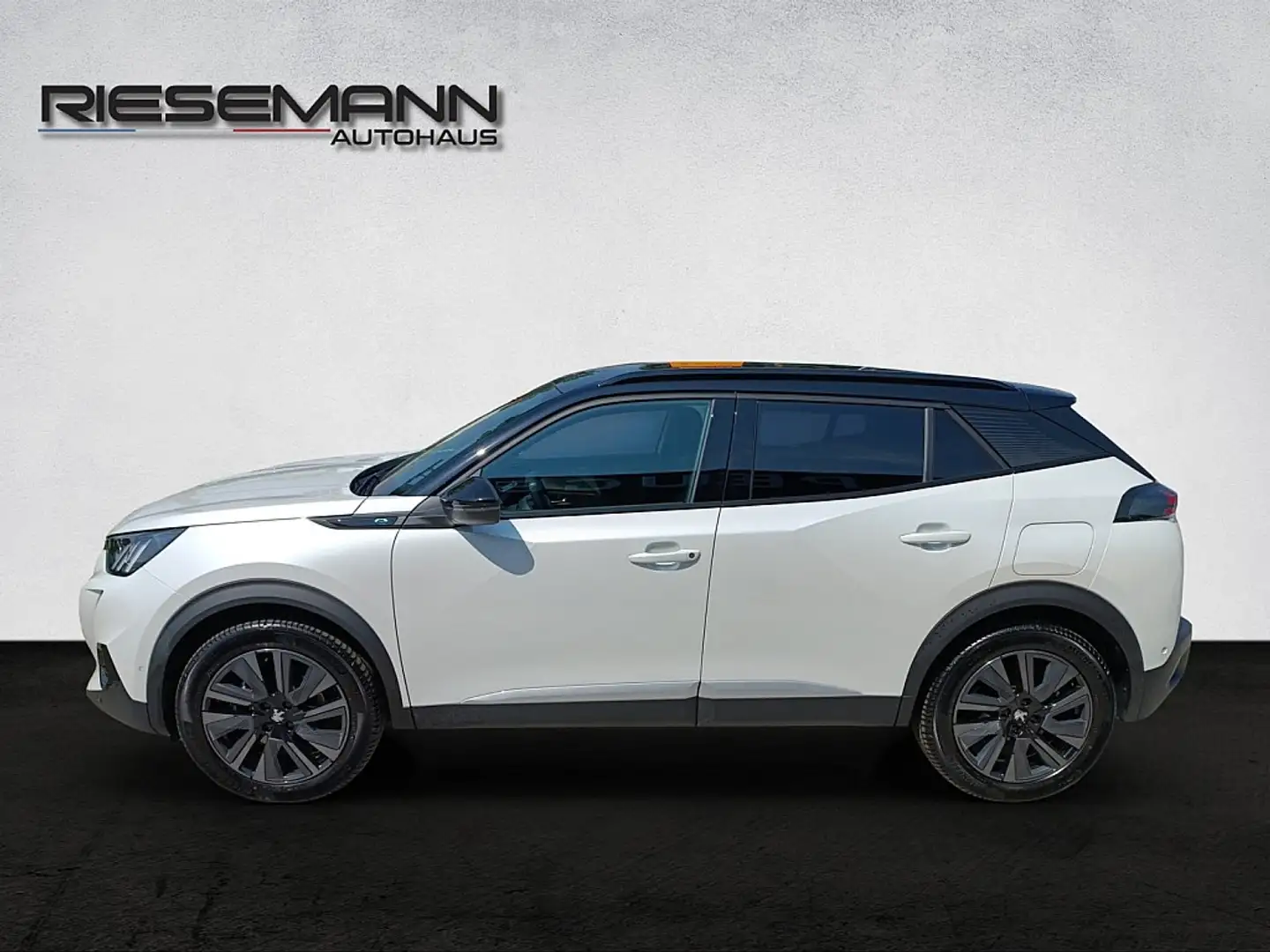 Peugeot 2008 e-2008 50kWh GT Pack Blanc - 2