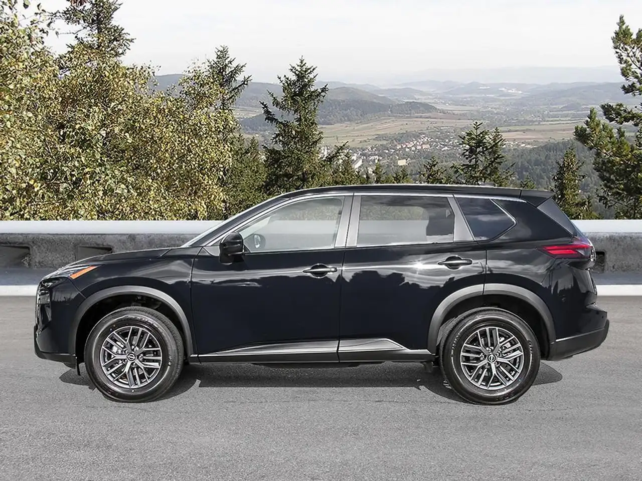 Nissan Rogue снимка Nissan Rogue