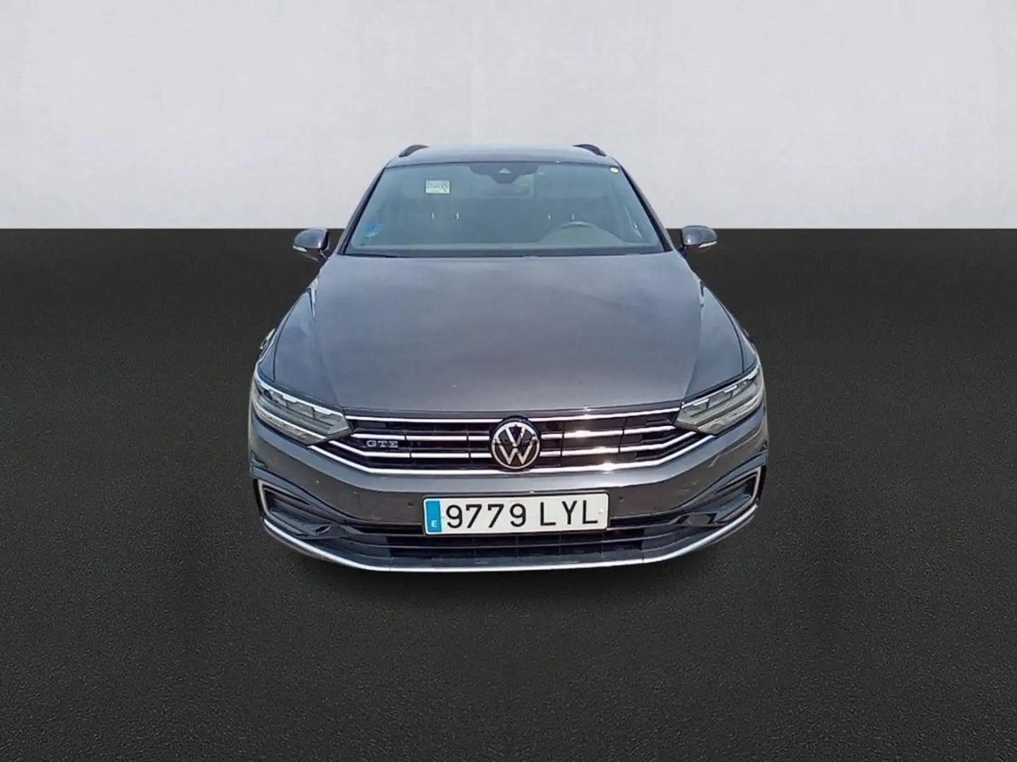 Volkswagen Passat Variant GTE 1.4 TSI e-Power 115kW + 85kW Gris - 2