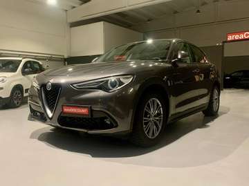 Stelvio 2.2 Business rwd 160cv auto *PREZZO PROMO*