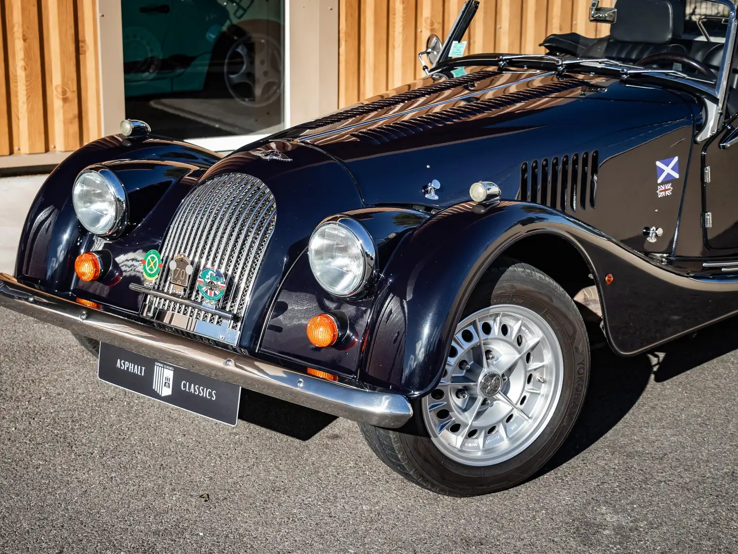 Morgan Roadster V6 Blau - 2