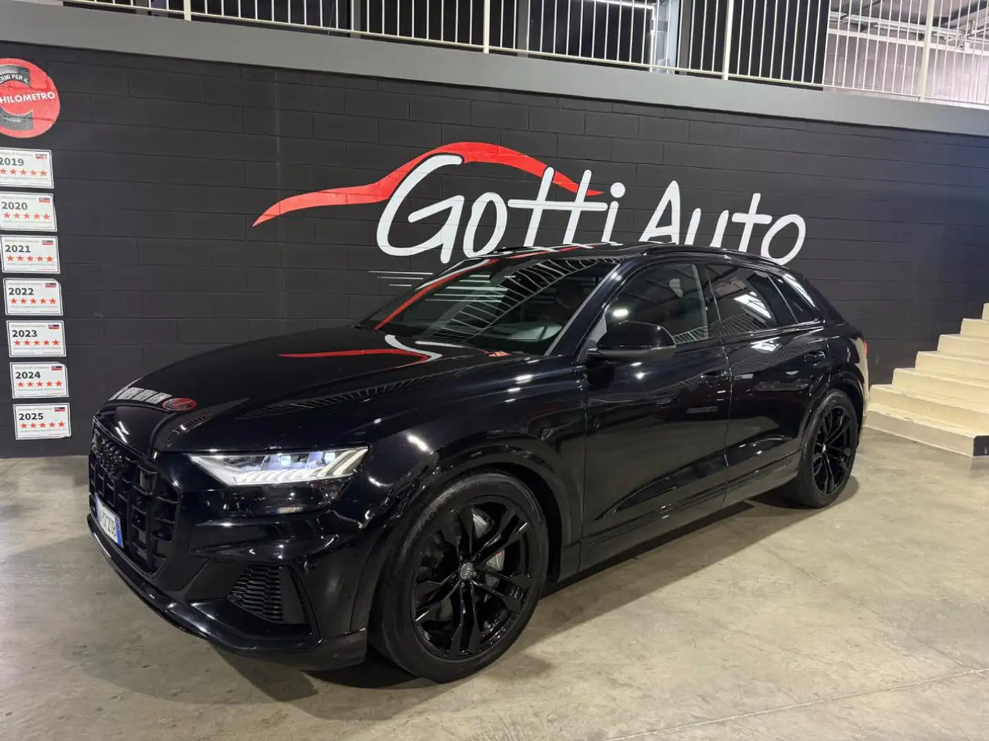 Audi SQ8 CARBOCERAMICI TETTO MATRIX IVA ESPOSTA 22% Nero - 1
