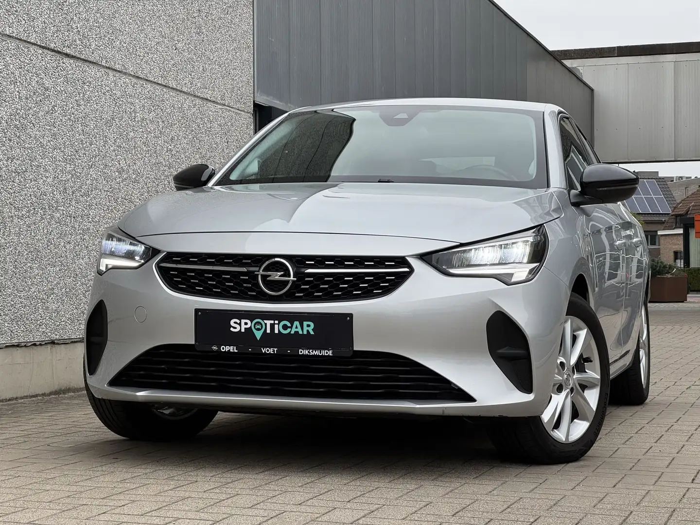 Opel Corsa 1.2B 75PK EDITION GPS/PARKPILOT/FULL LED Argento - 1