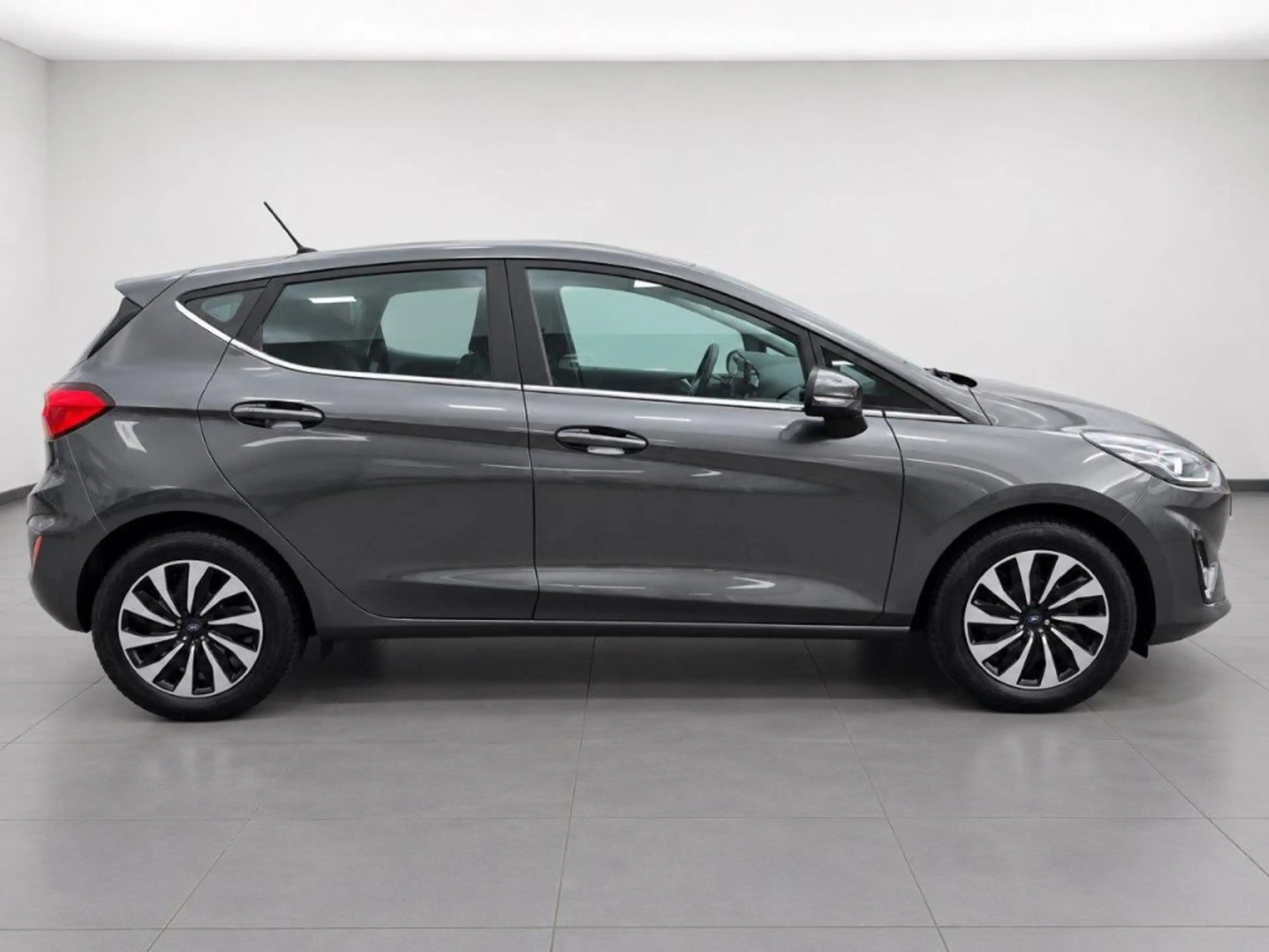 Ford Fiesta 1.0 EcoBoost Hybrid S&S Aut. TITANIUM — photo 13